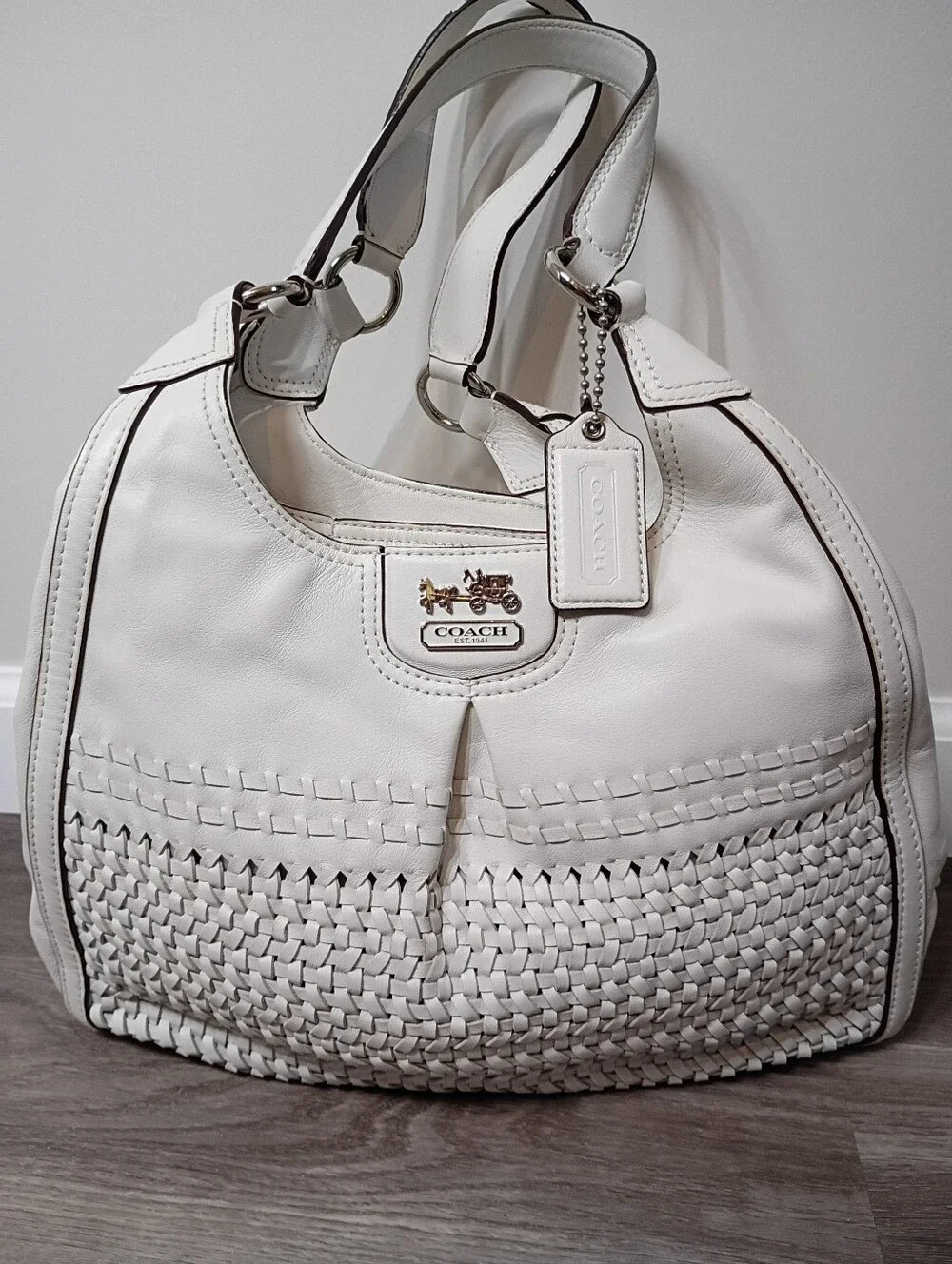 Coach Classic‎ Madison Maggie White Woven Leather Zip Top Hobo Shoulder Handbag